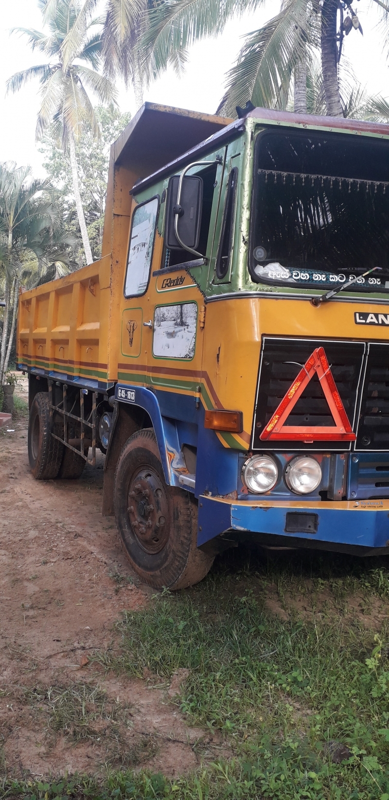 Ashok Leyland COMET TIPPER 2011