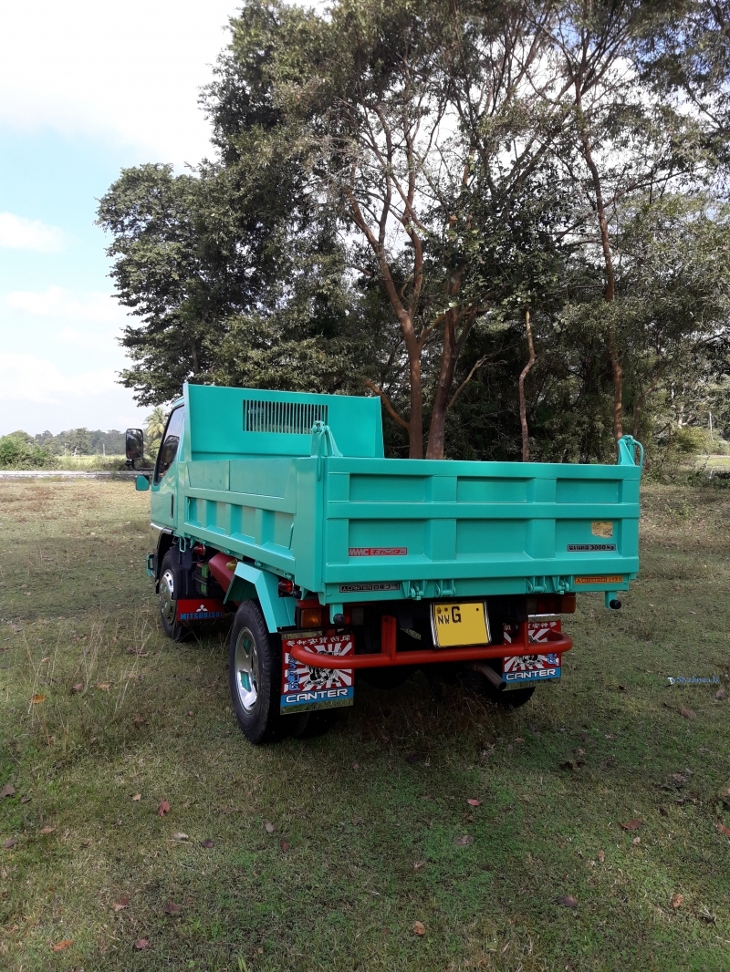 Mitsubishi Tipper 1996