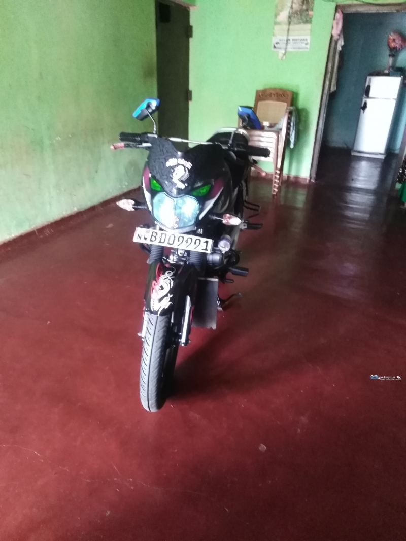 Bajaj Discover 125 2015