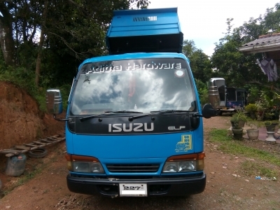 Isuzu ELF Tipper 1995