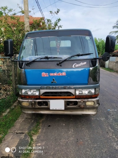 Mitsubishi Tipper 1994