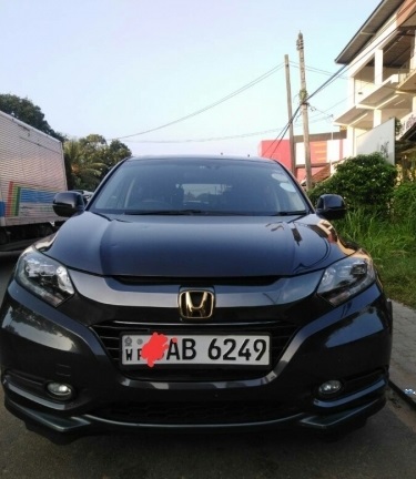 Honda Vezel Hybrid 2014