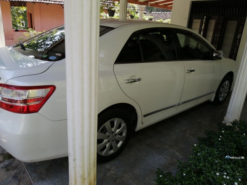 Toyota Premio G Superior 2013