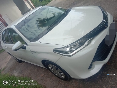 Toyota Axio 2015