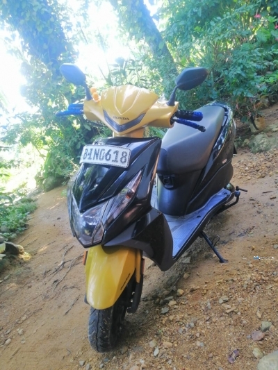 Honda Dio 19 In Sri Lanka S Best Motorbikes