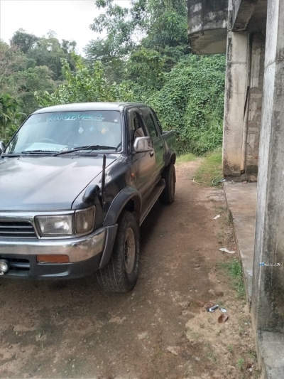 Toyota Hilux LN107 1993