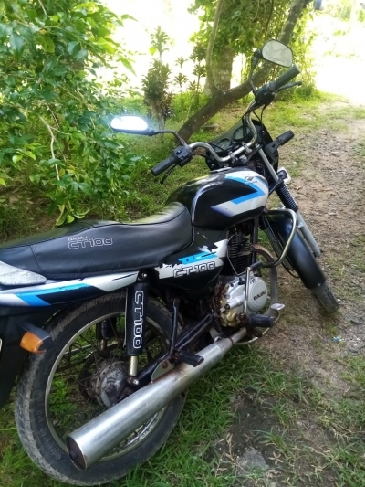 Bajaj CT100 2006