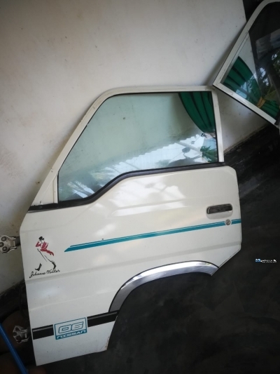 Nissan Caravan Van Door