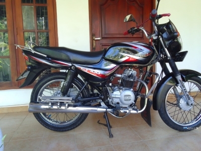 Bajaj CT100 2016