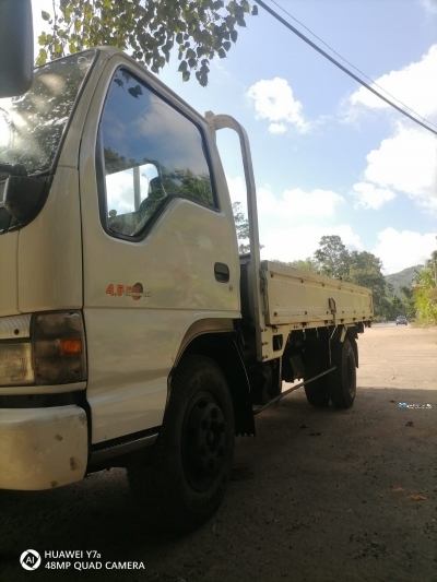 Isuzu Elf Lorry 2003