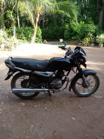 Bajaj CT100 2005