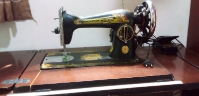 Singer Sewing Machine