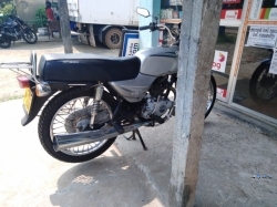 Bajaj Boxer 2005