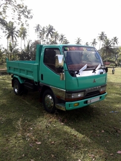 Mitsubishi Tipper 1996