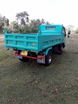 Mitsubishi Tipper 1996