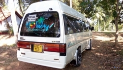 Nissan Caravan Super Long 1996