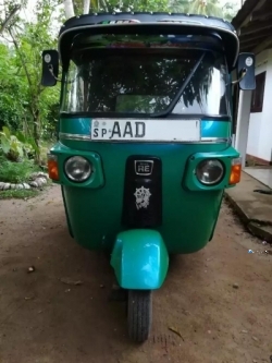 Bajaj 4 Stroke Three Wheeler