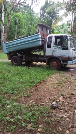 Hino Lorry 1992