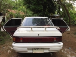 Mazda Familia 1989