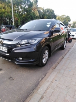 Honda Vezel Hybrid 2014