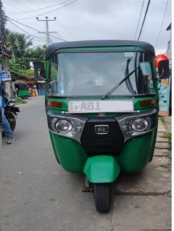 Bajaj 4 Stroke Three Wheeler