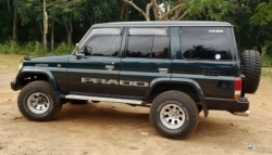 Toyota Land Cruiser Prado 1989