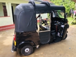 Bajaj 4 Stroke Three Wheeler