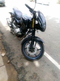 Bajaj Pulsar 150 2015