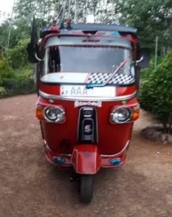 Bajaj Three Wheel 2012