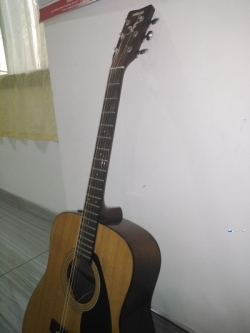 Yamaha Semi Acoustic Guitar