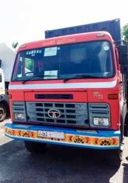 Tata LPT 2516 Lorry 2011