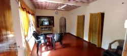 House with Land for Sale in Kalutara(bombuwala)