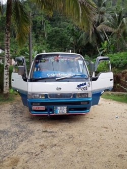 Nissan Caravan Van 1996