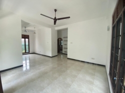 House for Sale In Pannipitiya Pelanwatta