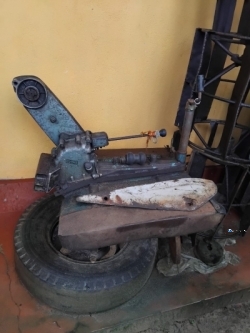 Tractor For Sale අත් ට්‍රැක්ටර් විකිණීමට